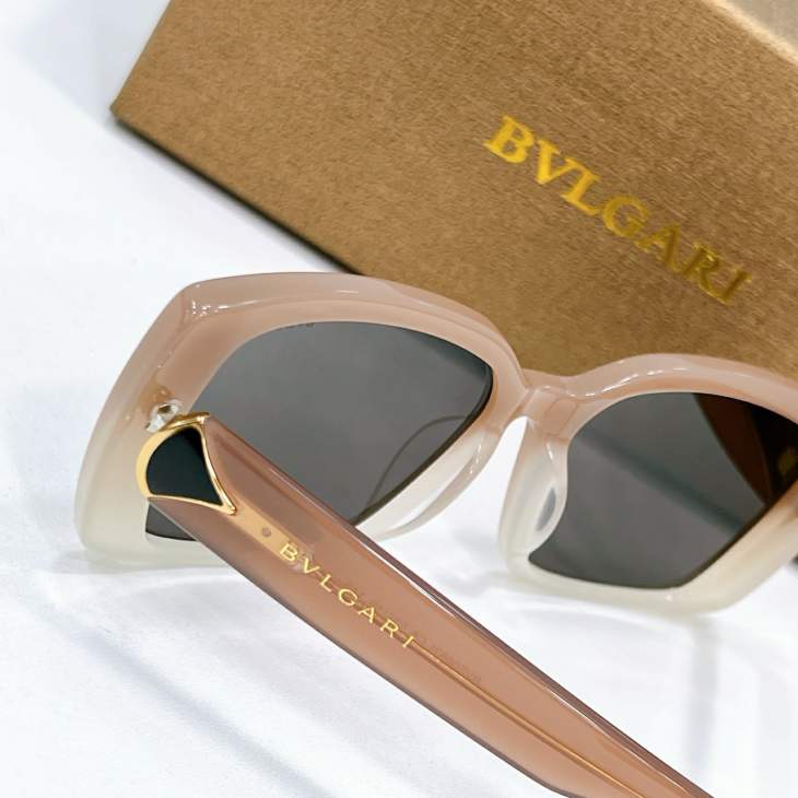 Picture of Bvlgari Sunglasses _SKUfw79566345fw
